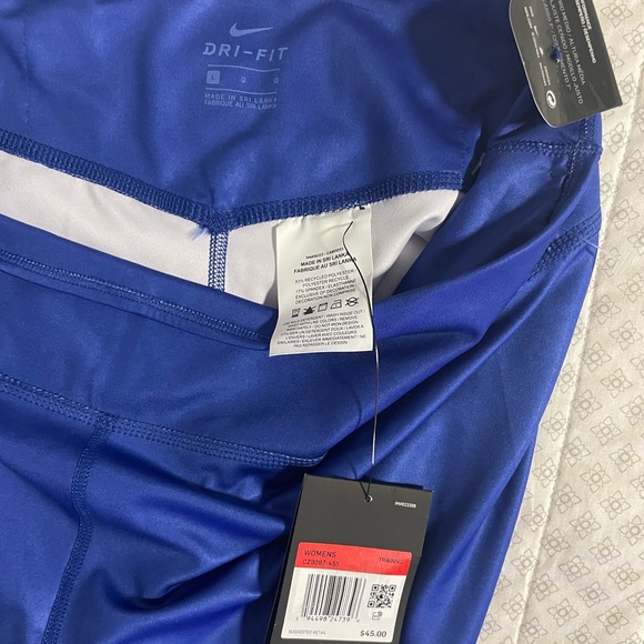 Nike Blue Tie-Dye Biker Shorts - Picture 3 of 5